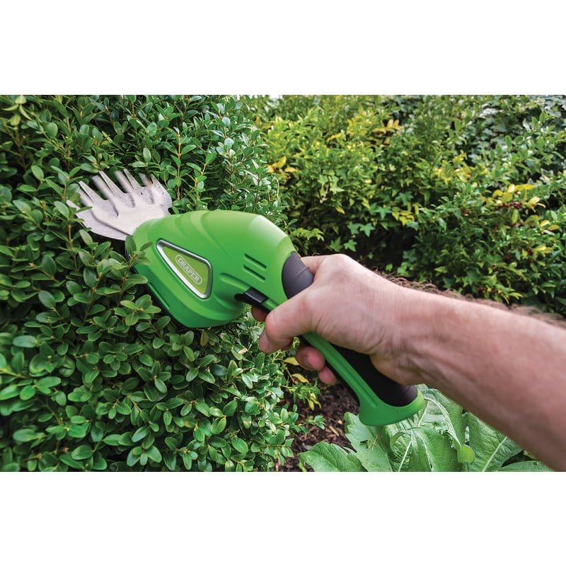 Draper Hedge Trimmer Draper 7.2V Cordless Grass And Hedge Shear Kit Dr-53216