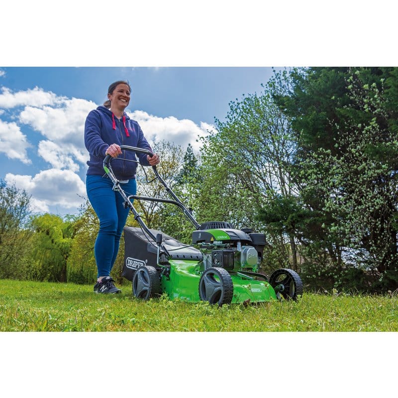 Draper Lawn Mower Draper Steel Deck Petrol Lawn Mower, 420Mm, 132Cc/3.3Hp Dr-08671