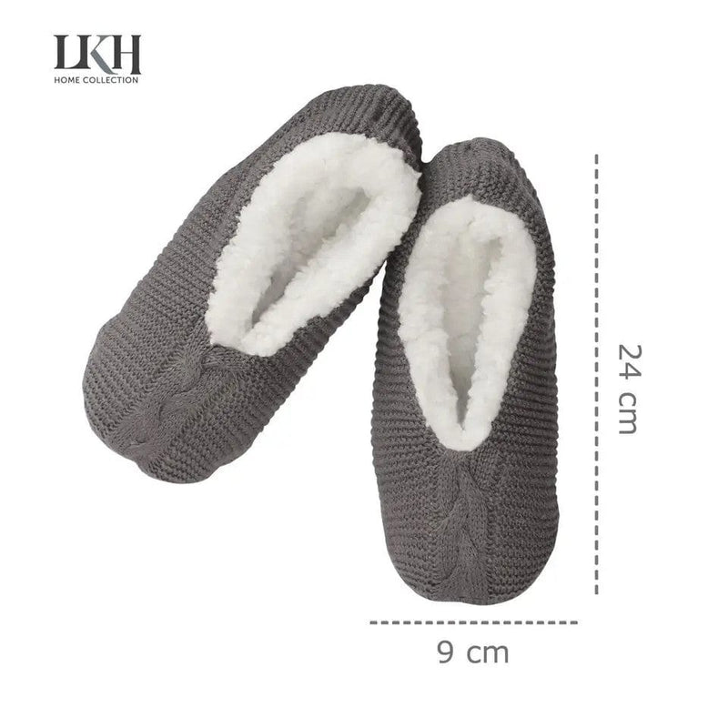 tooltime.co.uk Hot Water Bottle & Slippers 1L Hot Water Bottle & Slippers Gift Set Natural Rubber Grey Warm Knitted Cover